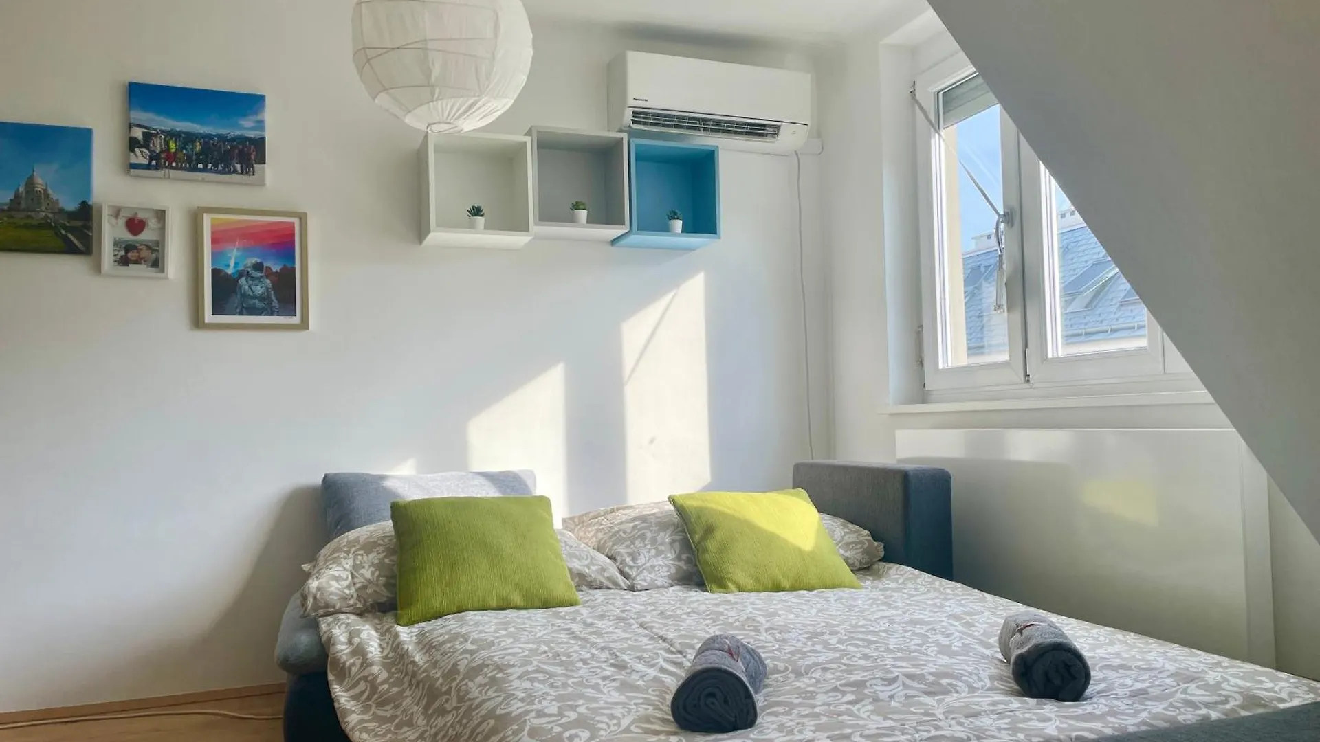 60 M2 Central Rooftop Apartment With Ac Vienna